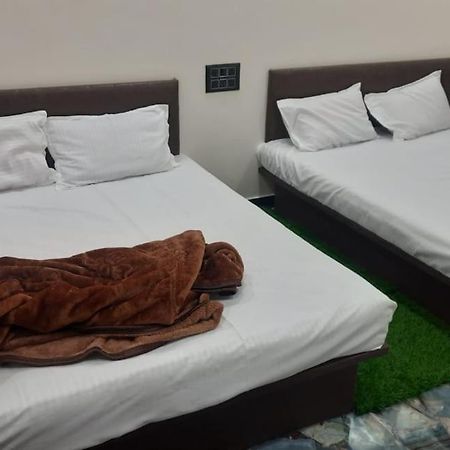 Golden Guest House Ujjain Exterior photo