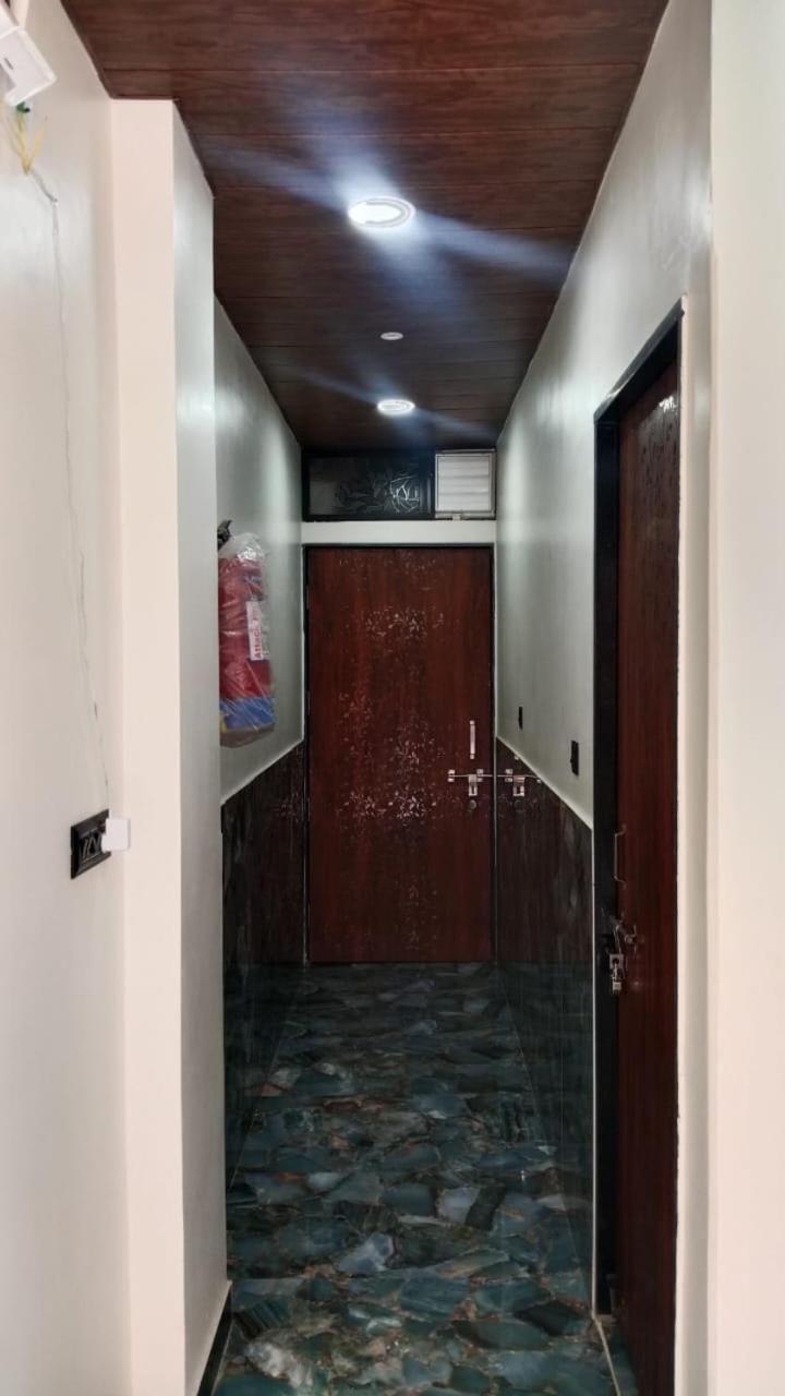 Golden Guest House Ujjain Exterior photo